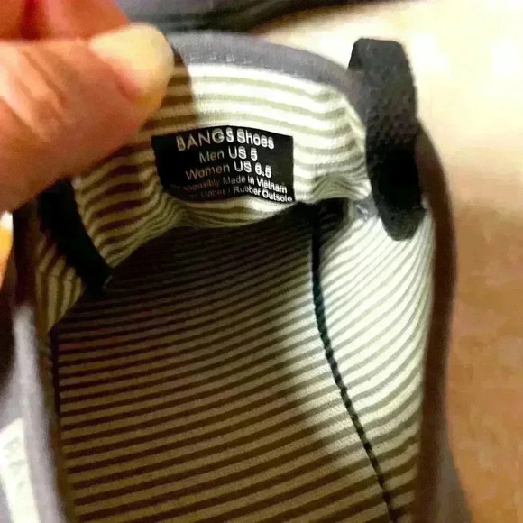 Bangs shoes - Picture 2 of 3